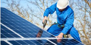 Installation Maintenance Panneaux Solaires Photovoltaïques à Saint-Domet
